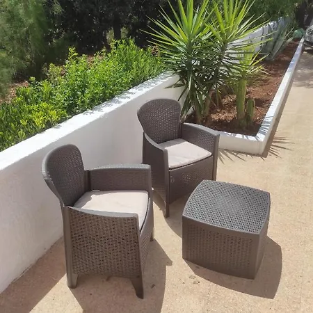 Holiday home Villetta Titti *